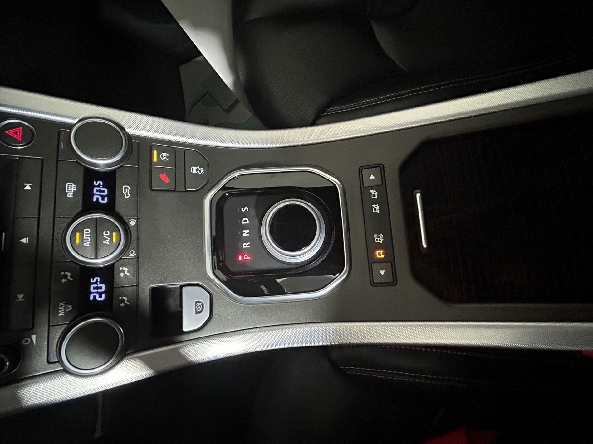 Land Rover Range Rover Evoque Dynamic 2.2 td4 SE 150cv automatico 9 rapporti - Autoviemme